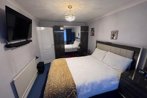 undefined, Manse Close, Harlington, Hayes