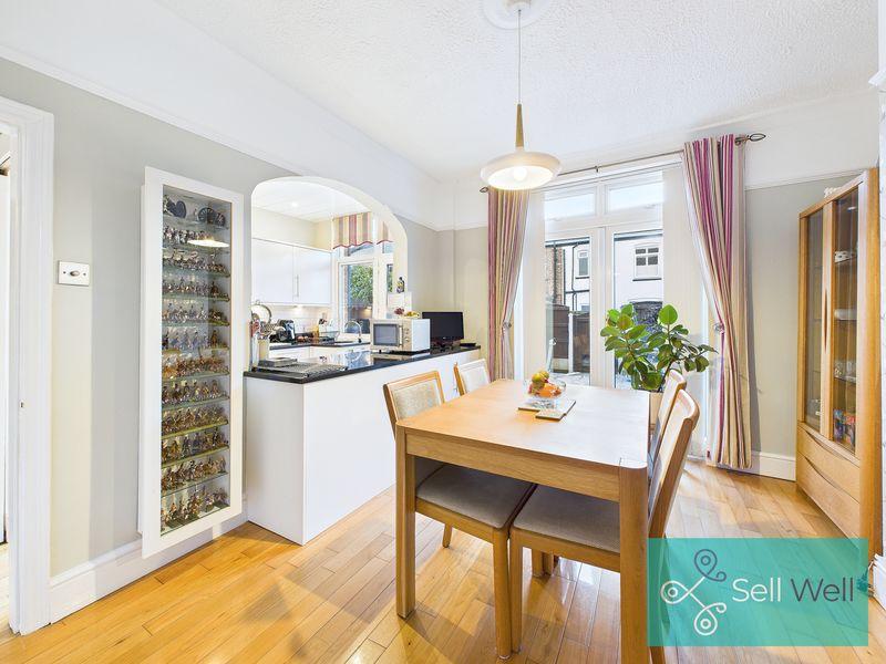 Dining Room/Kitchen