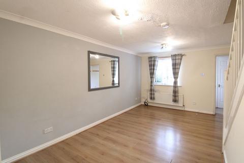 2 bedroom terraced house to rent, Denton Drive, Bedford MK43