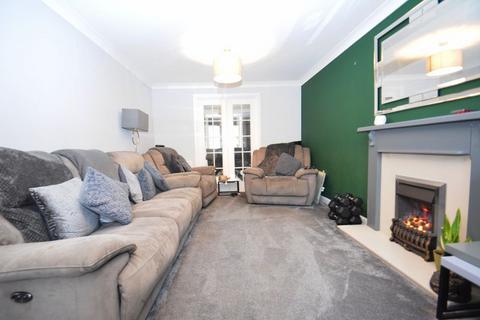 5 bedroom detached house for sale, Buckthorne Road, Minster