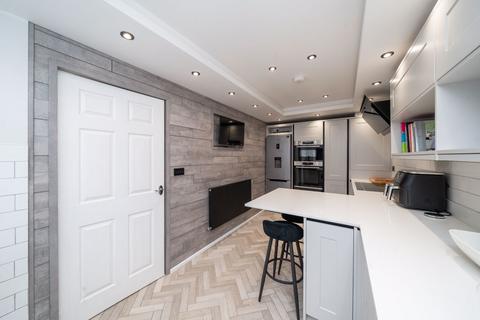 4 bedroom detached house for sale, Kirkpatrick Drive, Stourbridge DY8