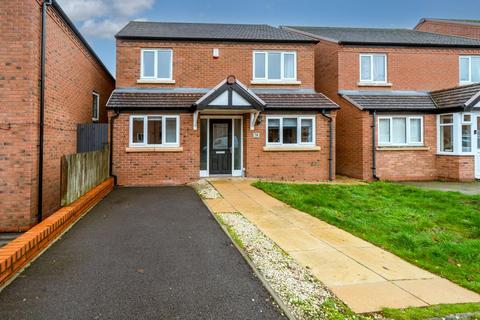 4 bedroom detached house for sale, Kirkpatrick Drive, Stourbridge DY8