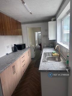 3 bedroom end of terrace house to rent, North Gate, Nottingham, NG7