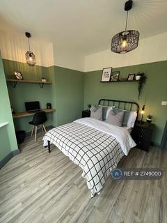 3 bedroom flat to rent, Helmsley Road, Newcastle Upon Tyne, NE2