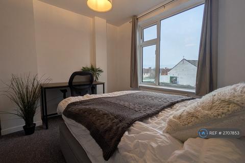 4 bedroom terraced house to rent, Greenfield Road, Bristol, BS10
