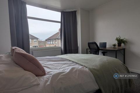 4 bedroom terraced house to rent, Greenfield Road, Bristol, BS10