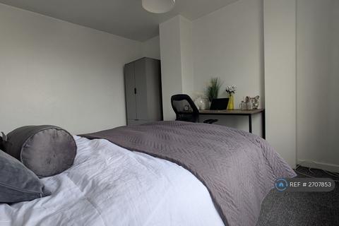 1 bedroom in a house share to rent, Greenfield Road, Bristol, BS10