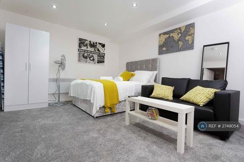undefined, Berkely Avenue, Leeds, S8