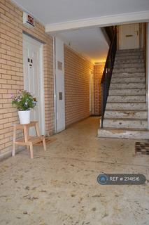 undefined, High Street, Rutherglen, G73