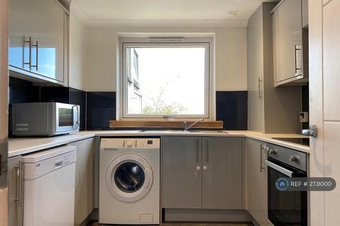 undefined, Craigmount Hill, Edinburgh, EH4