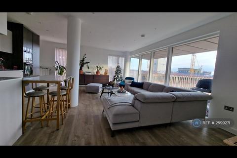 1 bedroom in a house share to rent, Anderson Road, Kidbrooke Village, SE3