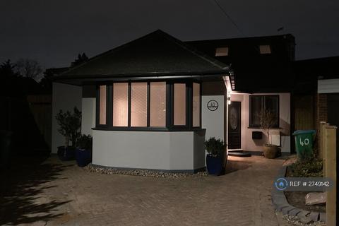 undefined, Lime Grove, Twickenham, TW1