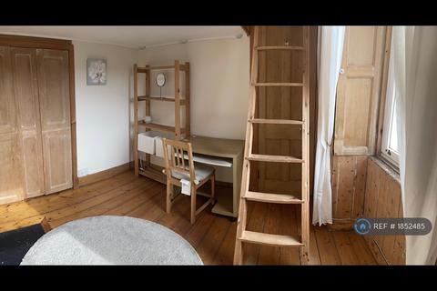 undefined, Morningside Road, Edinburgh, EH10