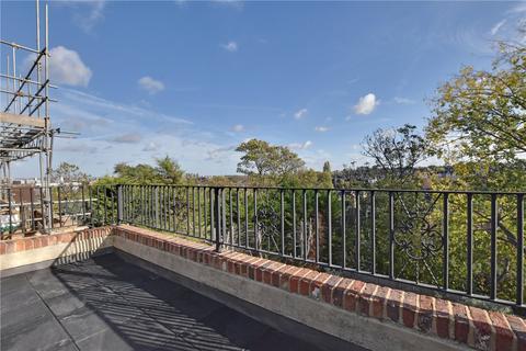 2 bedroom apartment for sale, Glenluce Road, Blackheath, London, SE3