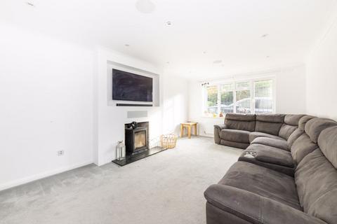 undefined, Walnut Close, Heathfield TN21
