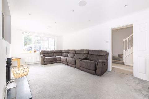 undefined, Walnut Close, Heathfield TN21