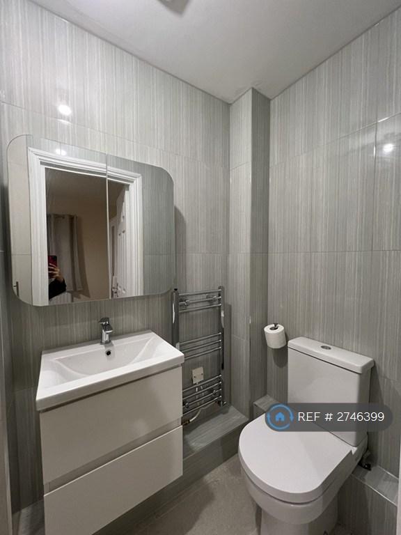 Bathroom 2