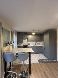 2 bedroom flat to rent, Piper Way, Ilford, IG1