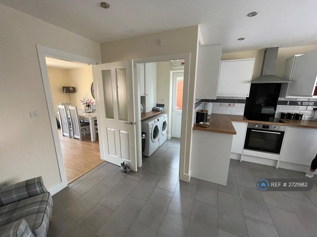 Kitchen/Utility