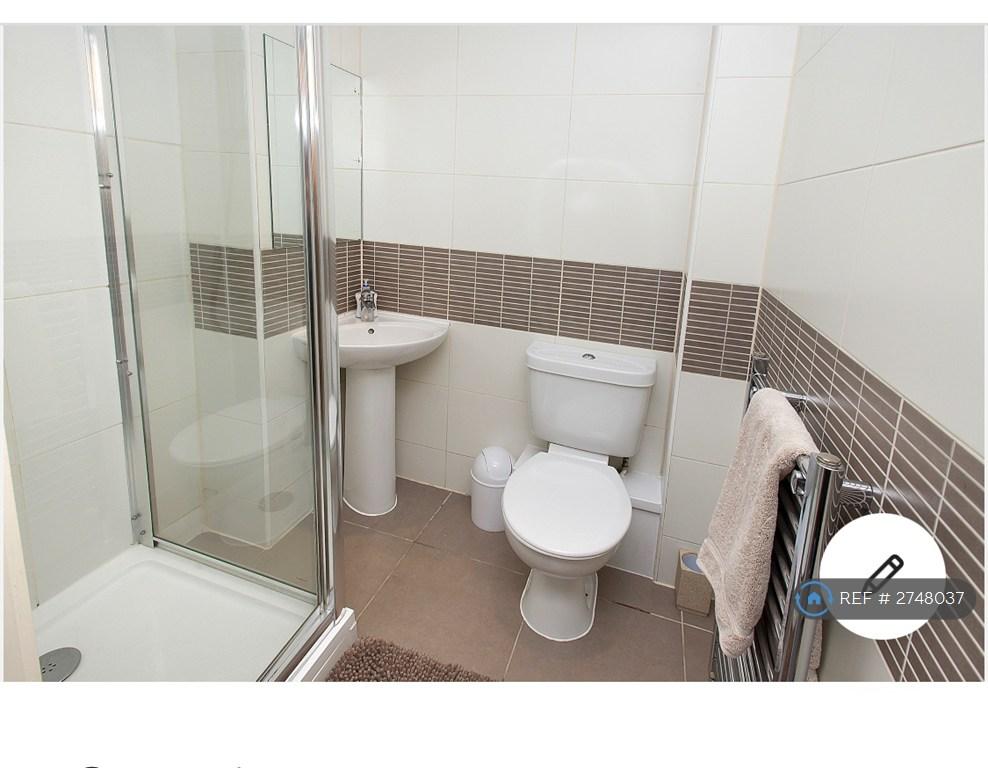 En Suite Shower Room