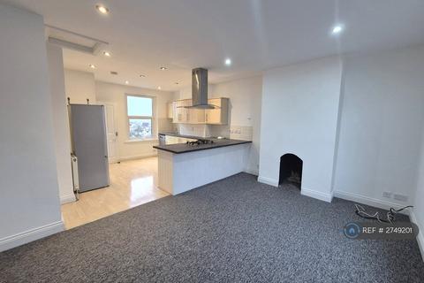 2 bedroom maisonette to rent, Arnos Street, Bristol, BS4