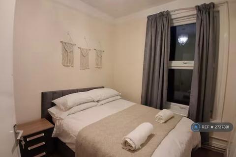 undefined, Landguard Rd, Southampton, SO15