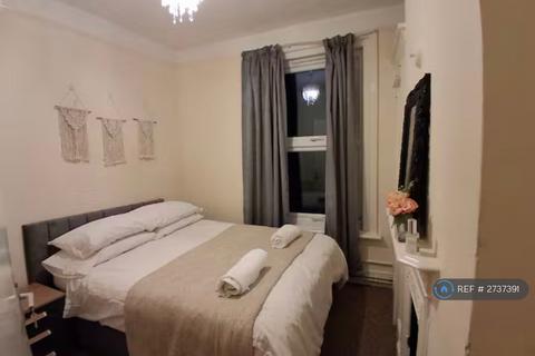 undefined, Landguard Rd, Southampton, SO15