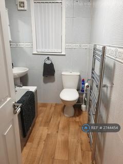 2 bedroom flat to rent, Albert Avenue, Grangemouth, FK3