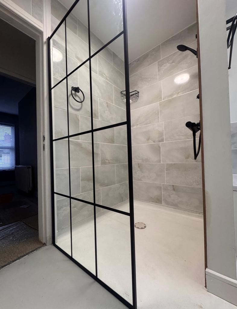 Separate Shower Cubicle