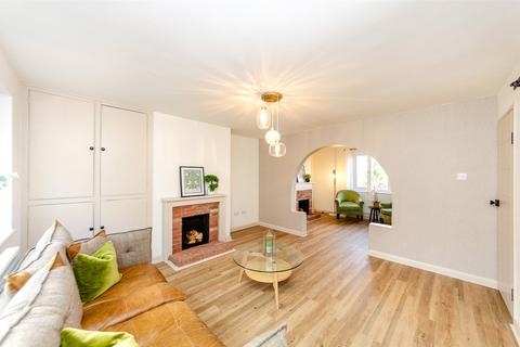 3 bedroom terraced house for sale, Pendalar, Llanfairfechan, Conwy, LL33