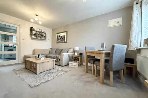 2 bedroom semi-detached house for sale, Meadows Edge, Leicester LE19