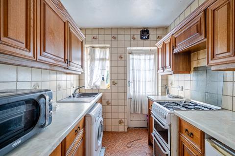 3 bedroom terraced house for sale, Gander Green Lane, Sutton, Surrey, SM1