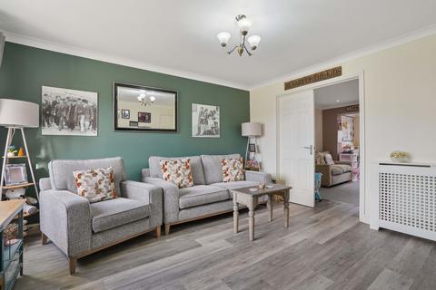 3 bedroom semi-detached house for sale, St. Andrews Close, Abingdon OX14