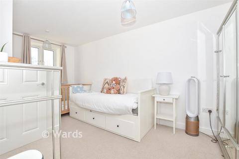 2 bedroom apartment for sale, Queen Anne Court, Maidstone ME14