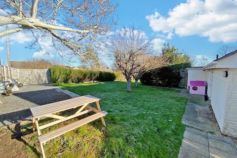3 bedroom detached bungalow for sale, Hinton Road, Newport, Isle of Wight