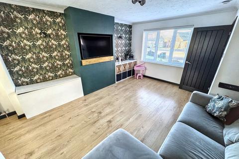 3 bedroom semi-detached house for sale, Chestnut Drive, Willand, EX15