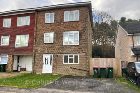 undefined, Rillside, Crawley RH10
