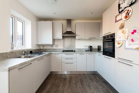 3 bedroom semi-detached house for sale, Brockman Road, Maidstone ME15