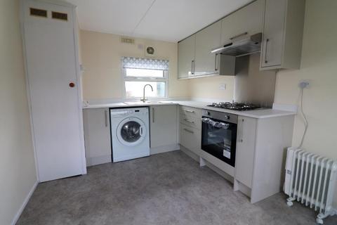 undefined, Luton LU3