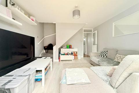 2 bedroom terraced house for sale, Kestrel Way, Birds Estate, Luton, Bedfordshire, LU4 0UD