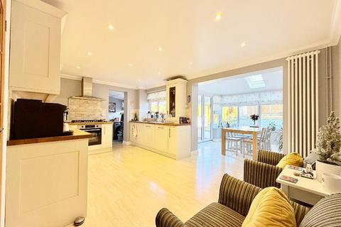 undefined, Turnpike Drive, Warden Hills, Luton, Bedfordshire, LU3 3RG