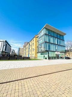 3 bedroom apartment to rent, 3 Western Gateway, Royal Victoria Docks E16
