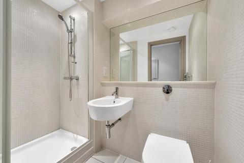 1 bedroom flat to rent, 20 Lanterns Way, Canary Wharf, South Quay E14