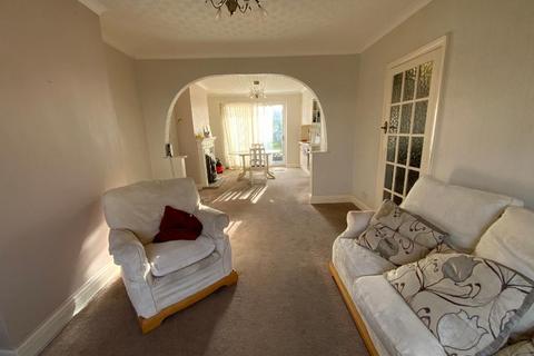 undefined, Elm Park, Hornchurch RM12