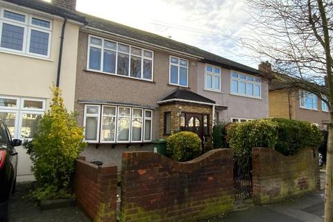 undefined, Elm Park, Hornchurch RM12