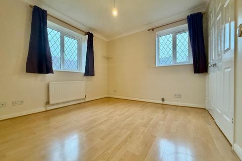 undefined, Malthouse Green, Wigmore, Luton, Bedfordshire, LU2 8SW