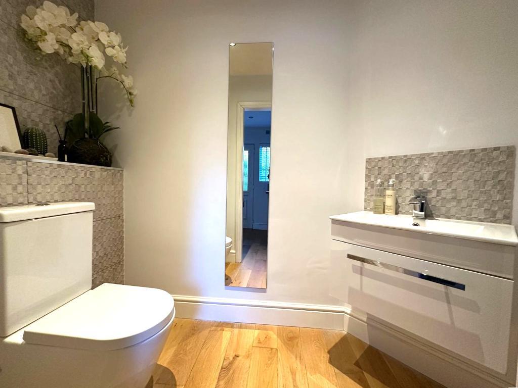 Guest bathroom