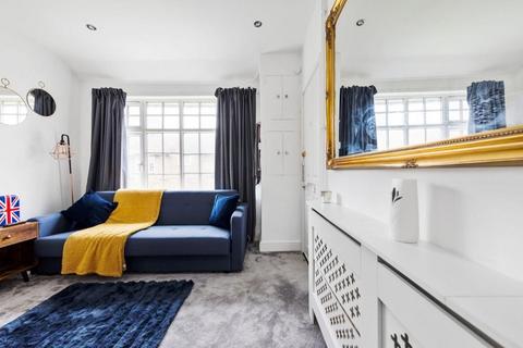 1 bedroom flat to rent, Fitzneal Street, East Acton, London, W12 0BD