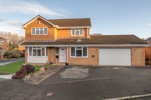 4 bedroom detached house for sale, Cloudberry Close, Chard, Somerset, TA20