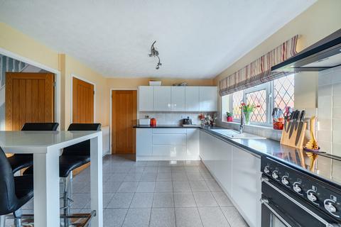 4 bedroom detached house for sale, Cloudberry Close, Chard, Somerset, TA20